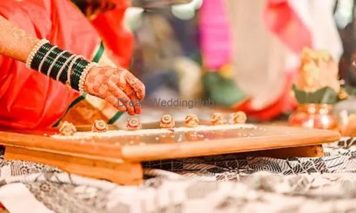 Shri Samarth Digital Photo Studio And Parlour