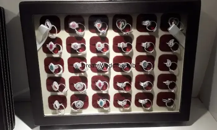 Shri Tara Jewellers