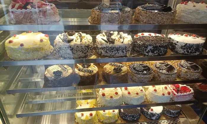 Shrishti Bakers