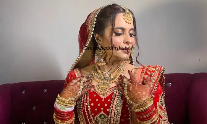 Shruti Gulati Salon