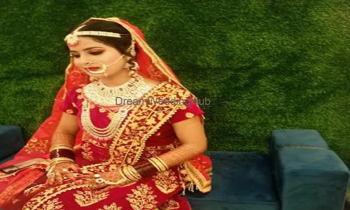 Shruti Makeup & Hair Studio