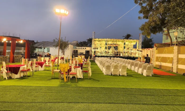 Shubh Knights Banquet And Hotel