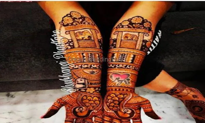 Shubhangi Phadtare Mehendi Artist