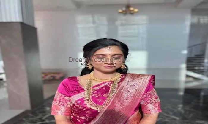 Shweta Chaudhari Bridal Studio