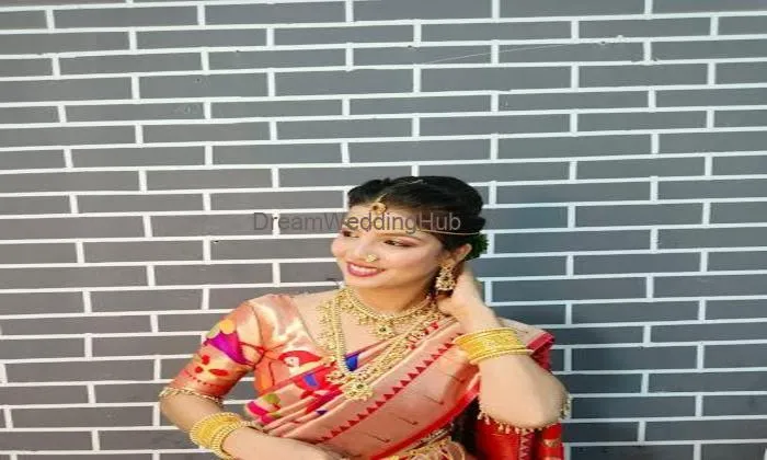 Siddhi Beauty Parlour & Makeover