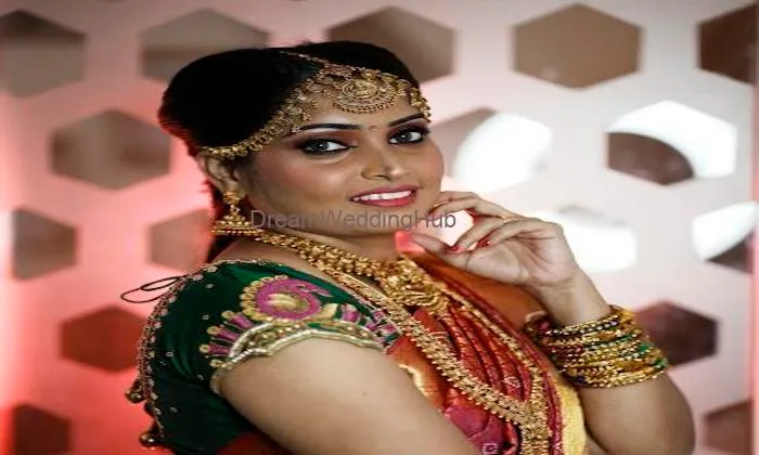 Sigai Styles Unisex Salon Bridal Studio & Academy