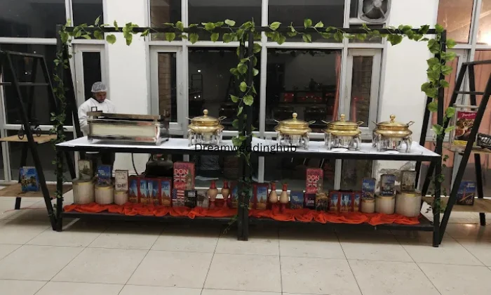 Signature  Cateres