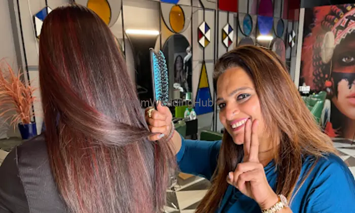 Signature Salon Since 1987