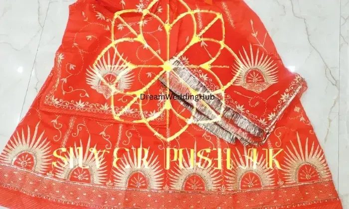 Silver Poshak