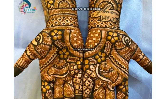 Silvi Chheda Mehendi Artist