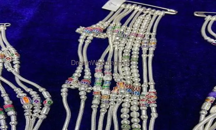 Sm Jewellery And Pawn Broker ( Silver Rings,silver Bracelet,silver Frame,silver Chain,silver Gift,silver Article)