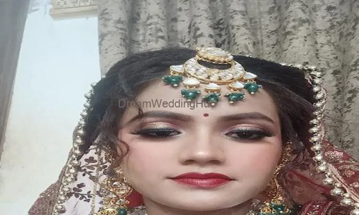 Smart Beauty Parlour Mangawan Basti