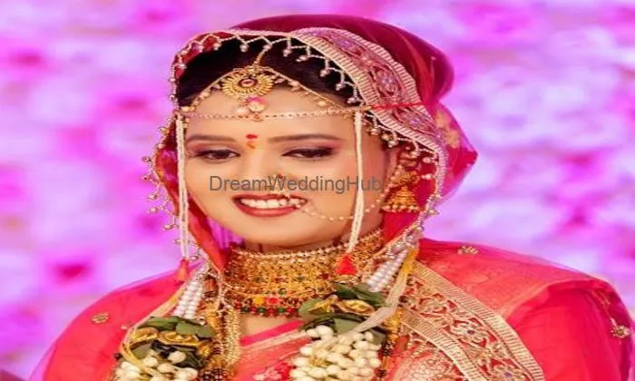 Smart Look Beauty Parlour Smart Look Beauty Parlour