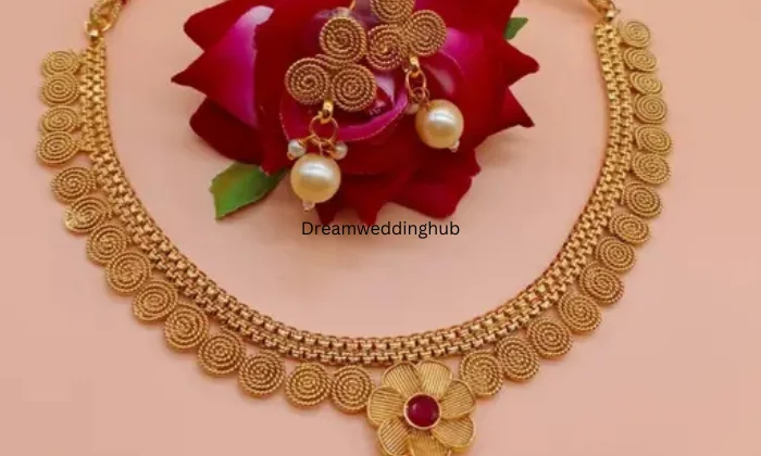 Smriti Nagpal  Jewellery