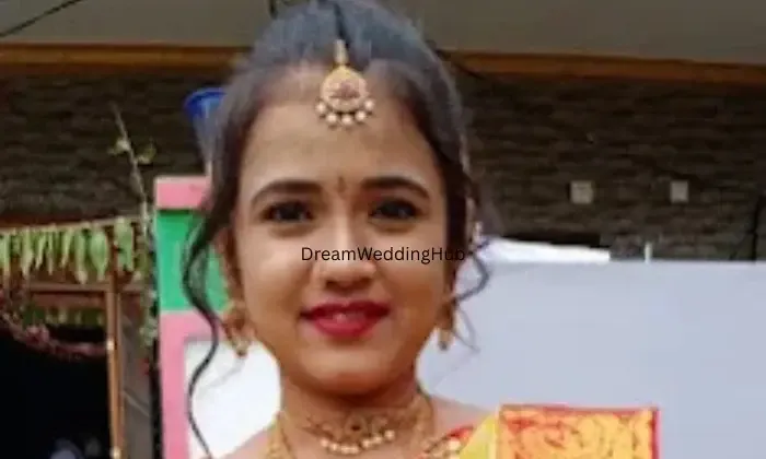 Sms Sabithas Makeup