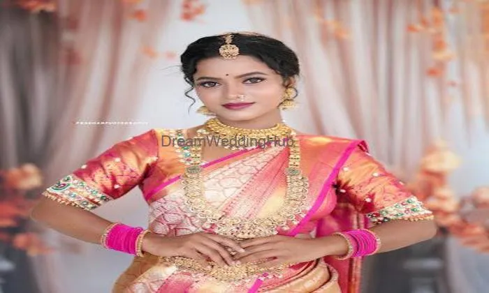 Sneha Best Makeup Artist In Dharwad & Bailhongal