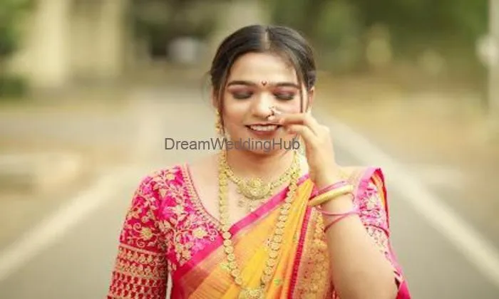 Sonal Beauty Salon