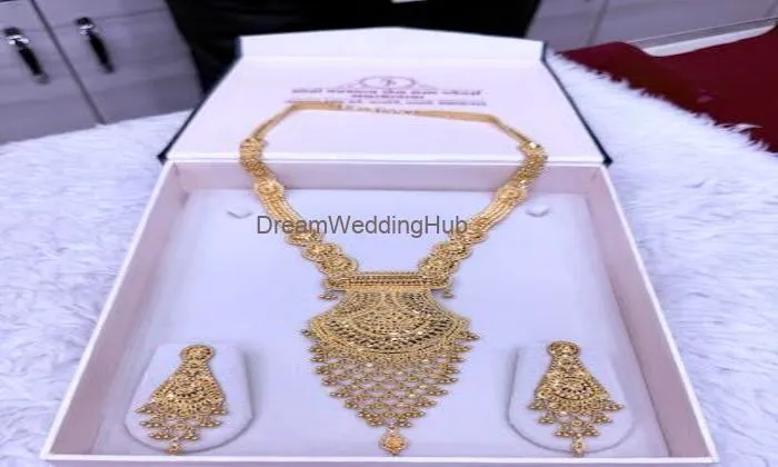 Soni Champaklal & Sons Jewellers