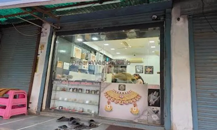 Soni Manilal Parsotam & Sons