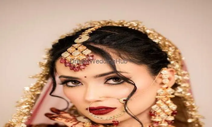 Sonia Makeover Salon & Academy