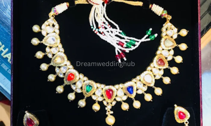 Sonik Jewellers