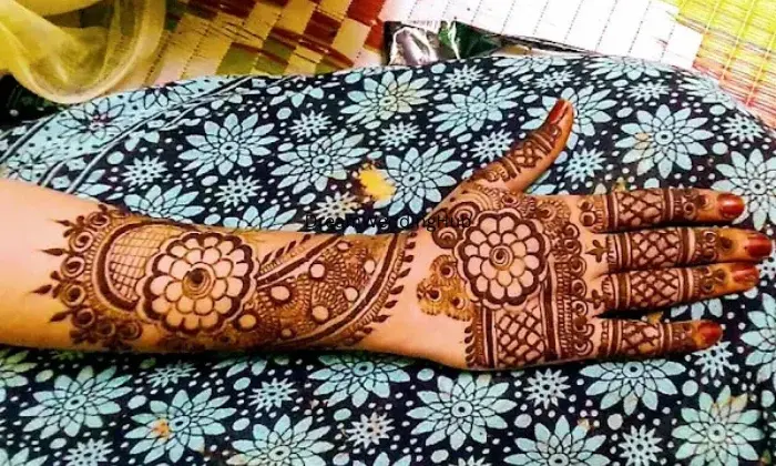 Sonu  Mehandi  Arts