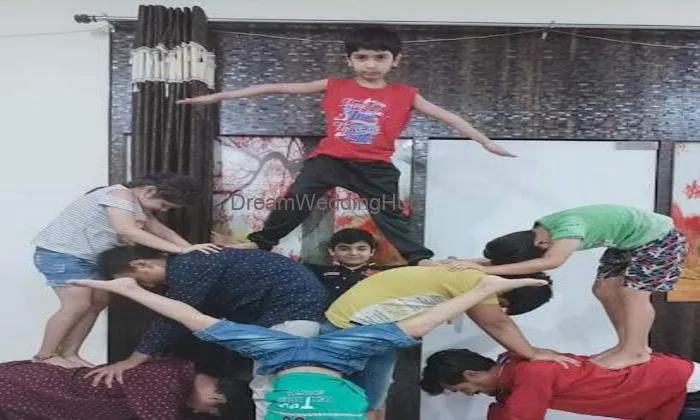 Sparkle Dance Classes