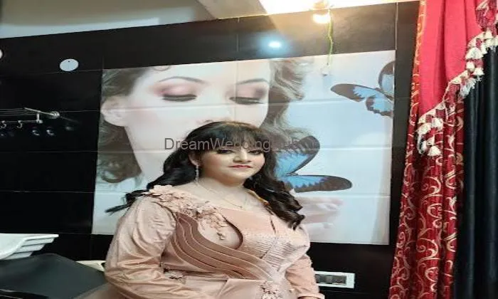 Sparkle Matrix Salon