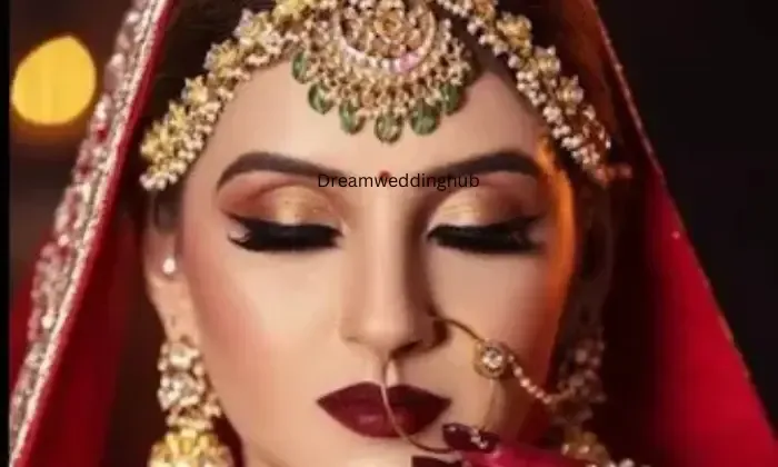 Sr Beauty Parlour