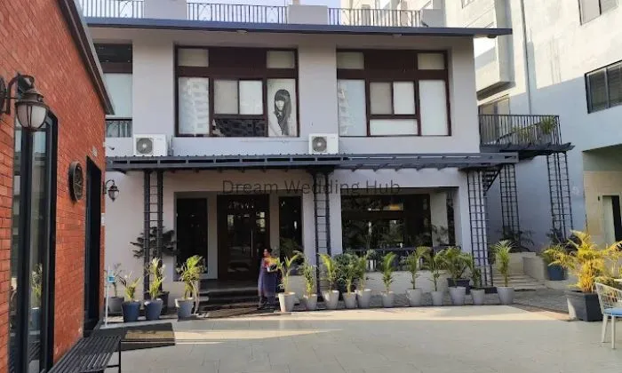 Sr House