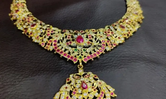 Sravan Jewellers