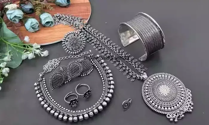 Sri Aishwarya Jewellery