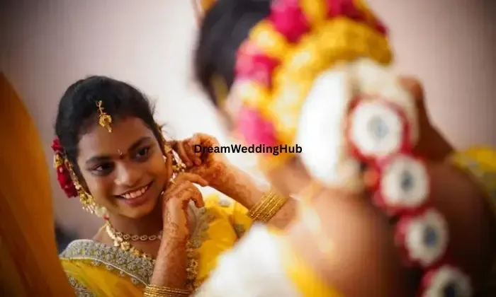 Sri Rekha Beauty World