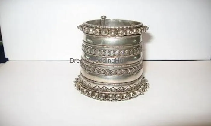 Sri Sri Silver Boutique