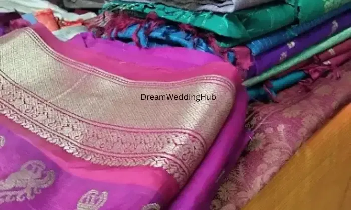 Sri Swathi Pattu Center Sri Swathi Pattu Center