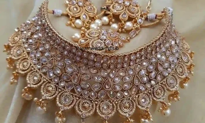 Sri Vasavamba Jewel Paradise