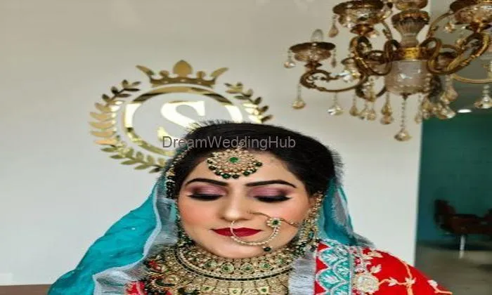 Stellar Luxury Salon & Bridal Makeup Studio