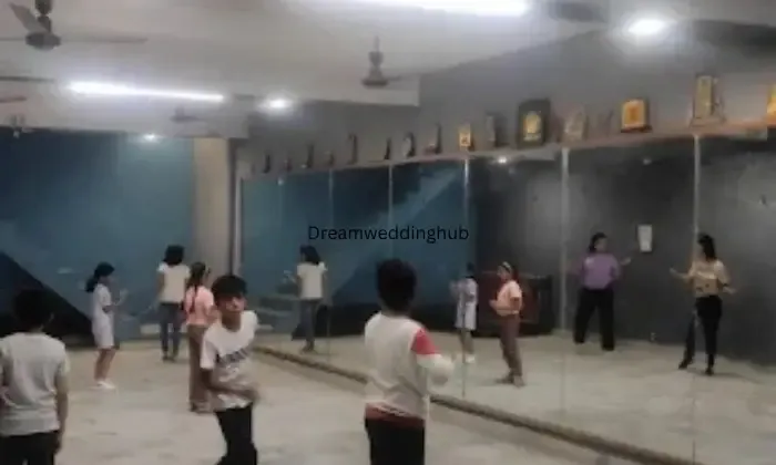 Step Up Dance Academy  Barmer
