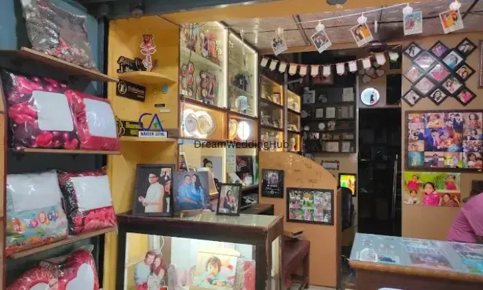 Studio Chitrali  Gift