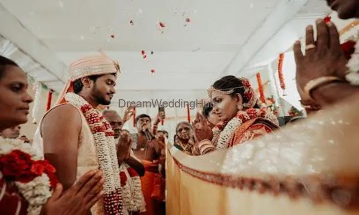Studioin Weddings