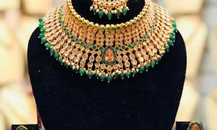 Suhag Beauty