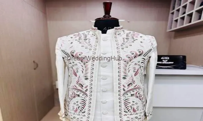 Suit Gallery Bathery