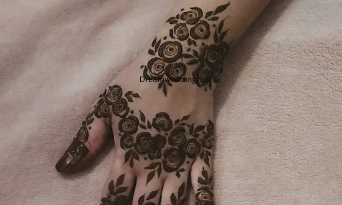 Sukoon Mehandi Design