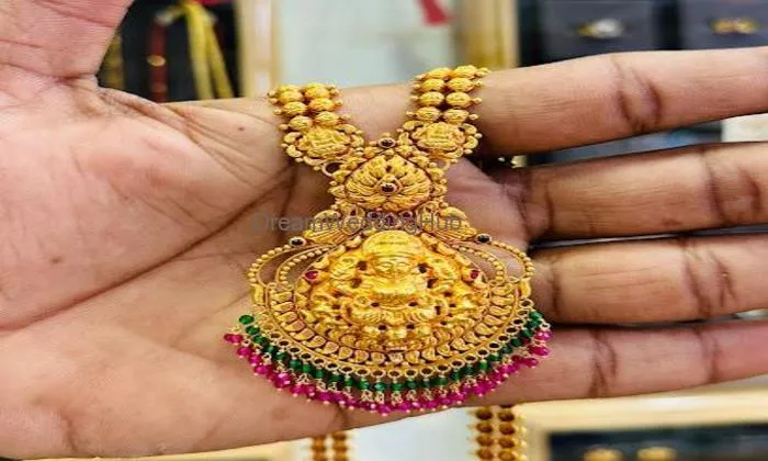 Sumangali Jewellers