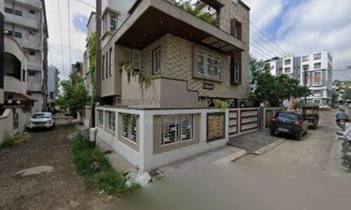 Sumit Cloth Center
