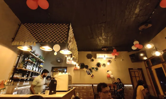 Sungrown Cafe