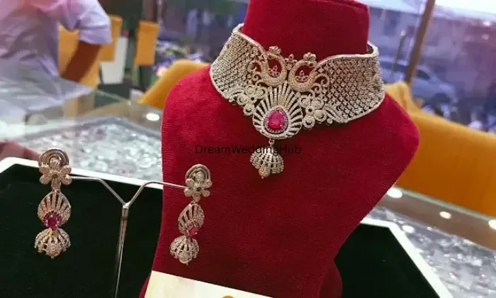 Suniska Ornaments