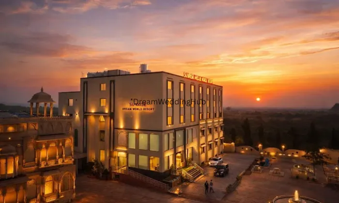 Sunrise Dreamworld Resort