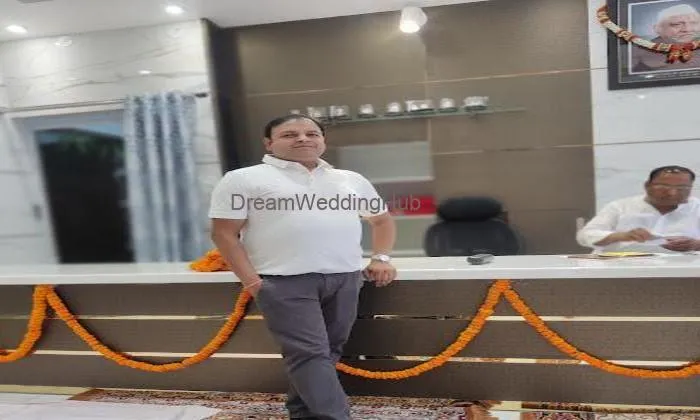 Suraj Bhan Ji Old Shop Suraj Bhan Ji Old Shop