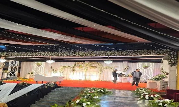 Suraj Flower Decorator